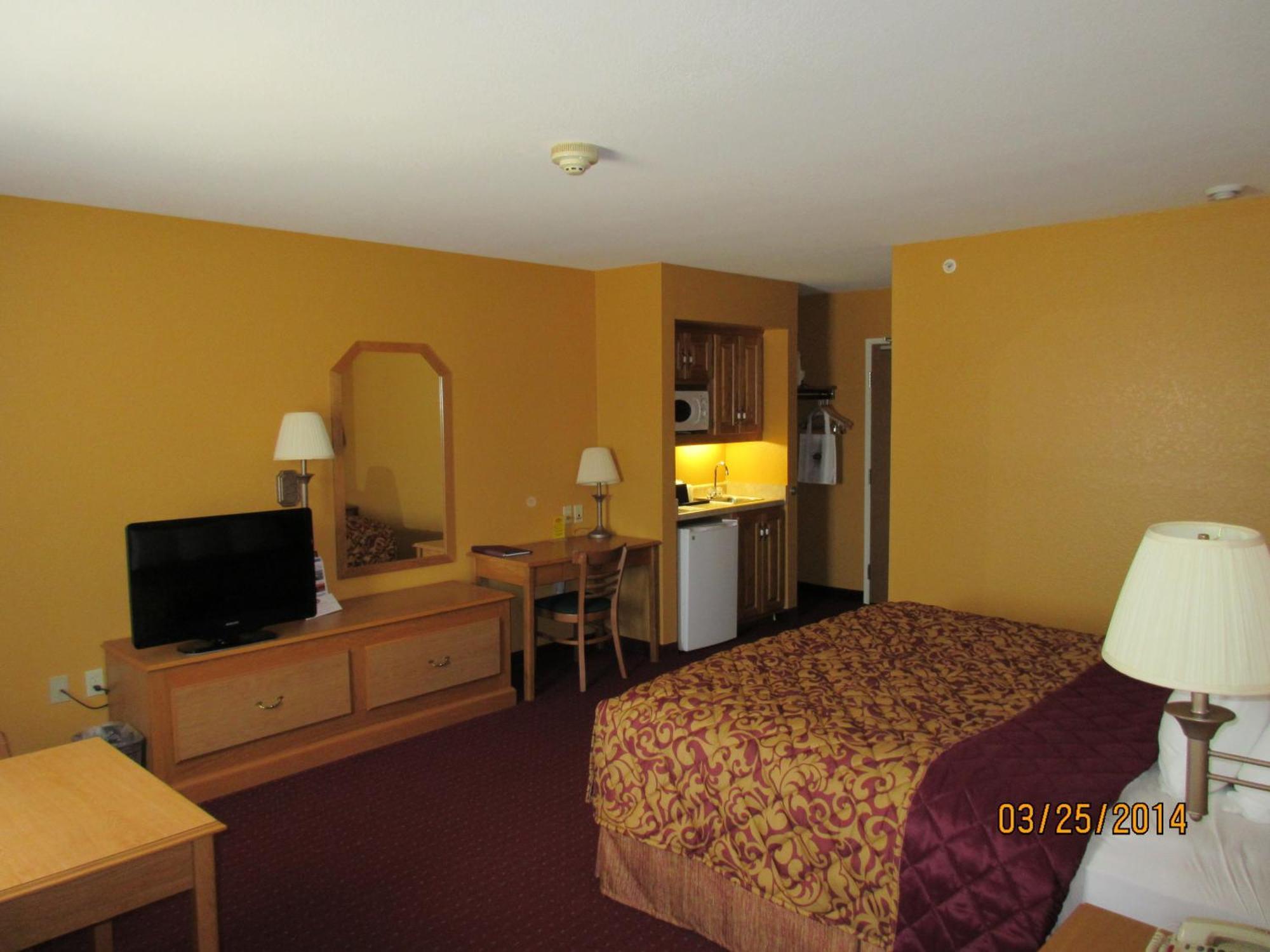 Parkfield Inn - Warsaw Ngoại thất bức ảnh