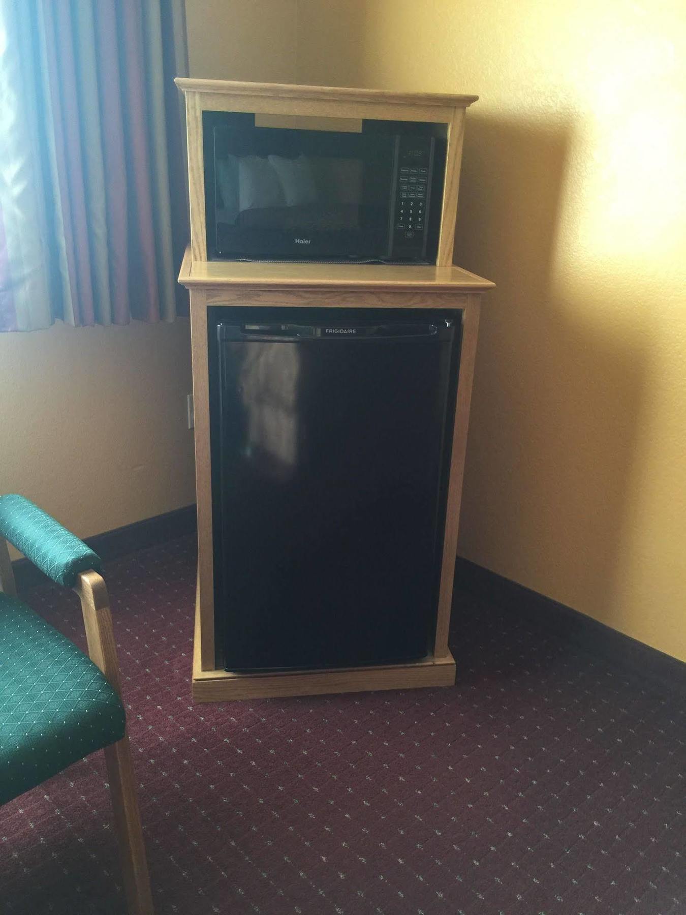 Parkfield Inn - Warsaw Ngoại thất bức ảnh